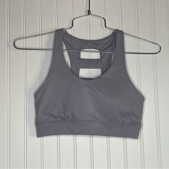 Gilly Hicks Ruched Bike Shorts Sports Bra Set - Picture 2 of 11